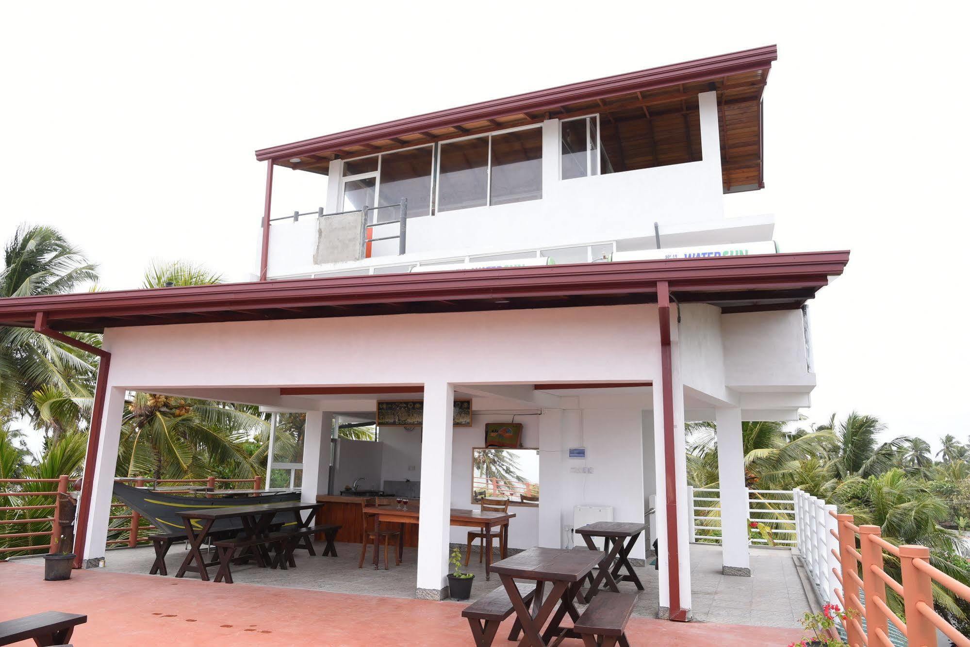 New Shangrela Beach Resort Ambalangoda  Bagian luar foto